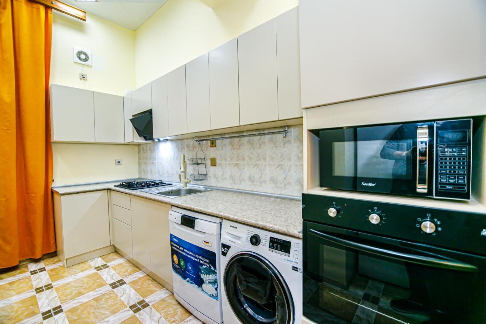 Targovi 2 Room Lux Home Otto Bakü Dış mekan fotoğraf